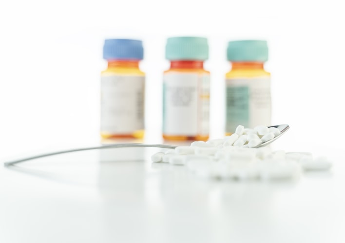 Photo 1567427361940 521d3e67e193