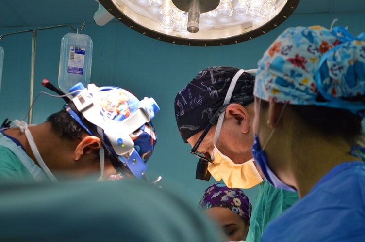 Photo 1570057811613 5ac715e0afec