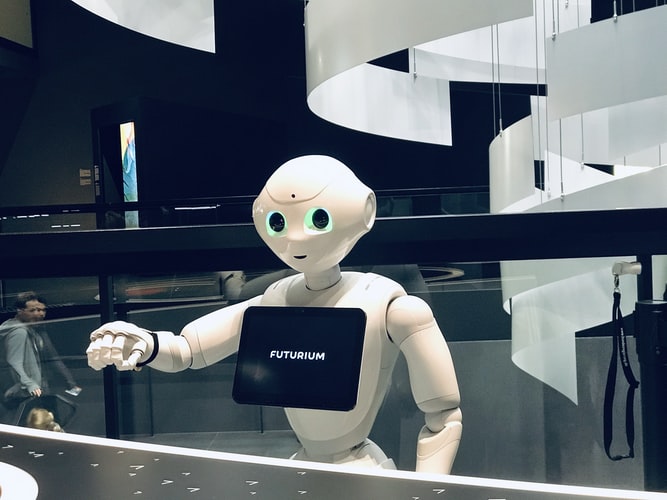 Photo 1575755049931 8338ad979f7c