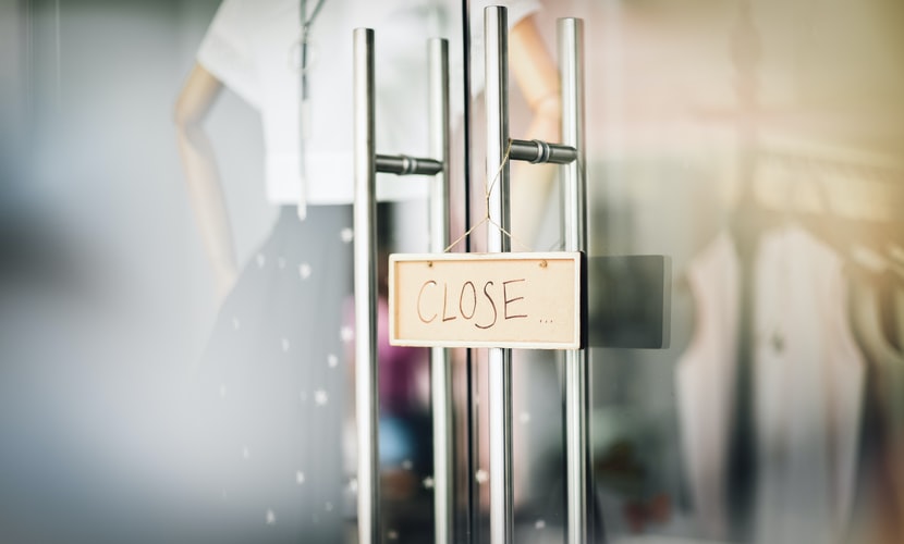 Photo 1527781597153 4f0522390aea